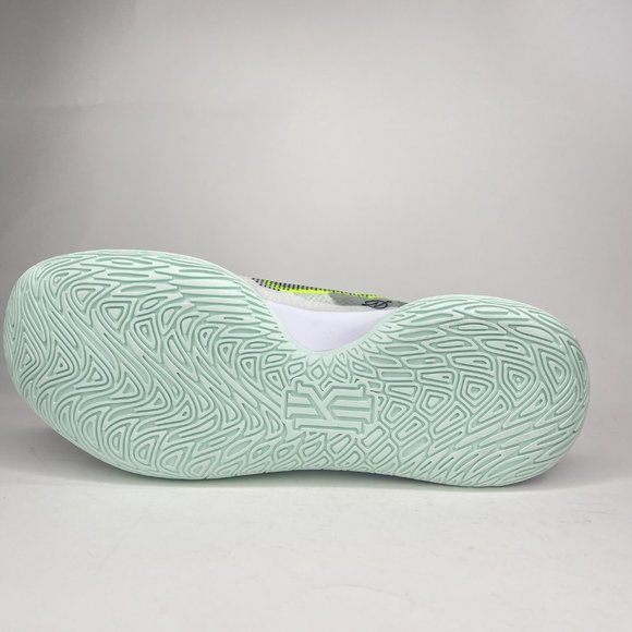 Nike Mens Kyrie Flytrap V 5 White Green Volt Basketball Shoe Size 10 CZ4100-101 main image 5